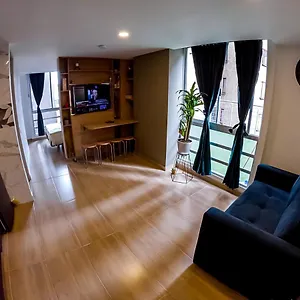 Comodo Tipo Loft En Centro De 5 Apartamento